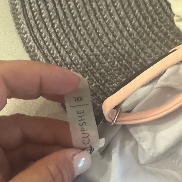 Cupshe Navy and Peach V-Neck One Piece Swimsuit. Sz XXL - Picture 4 of 6